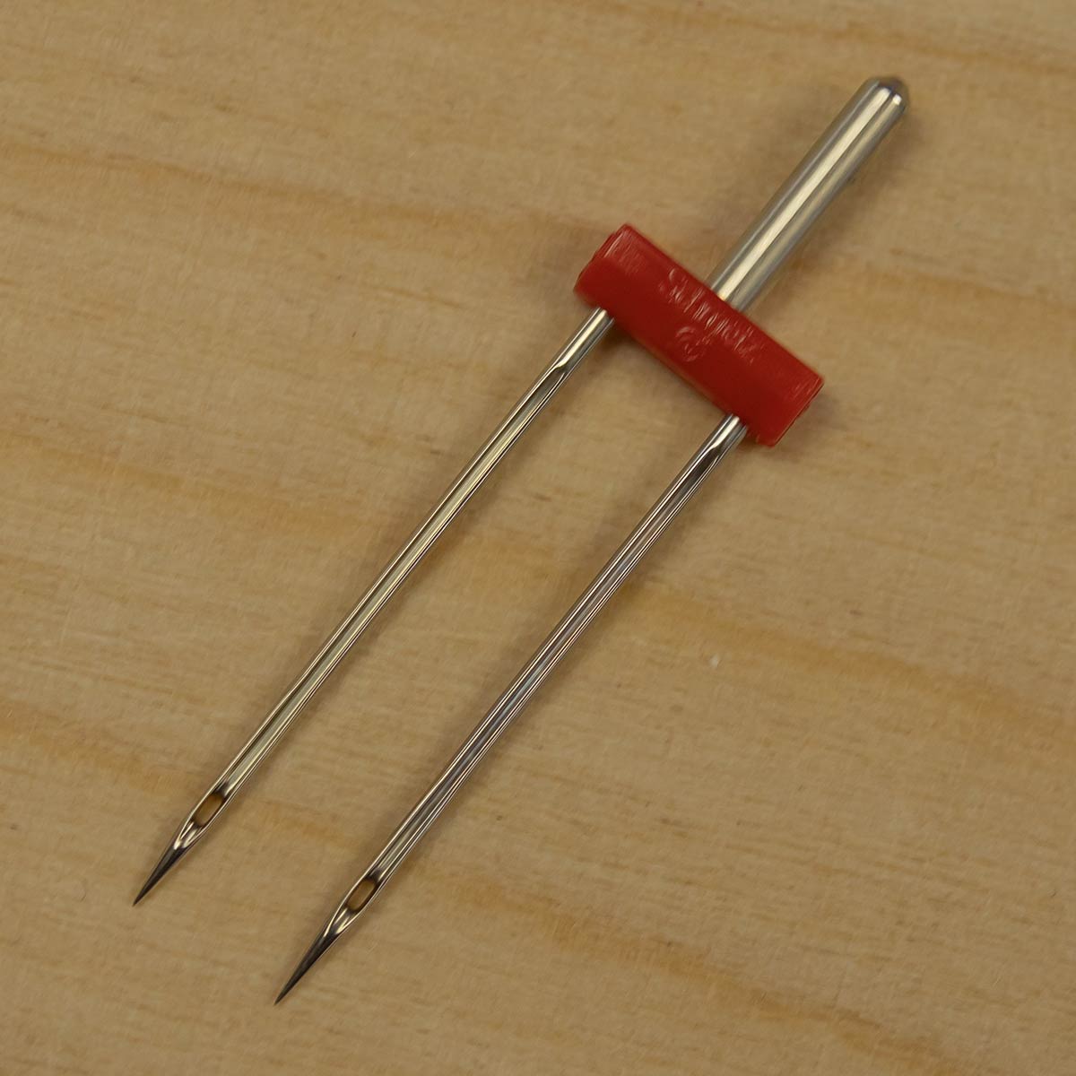 Schmetz - Nähmaschinen Zwillingsnadel / 100/6,0 mm / universal extra weit/ 130/705 H