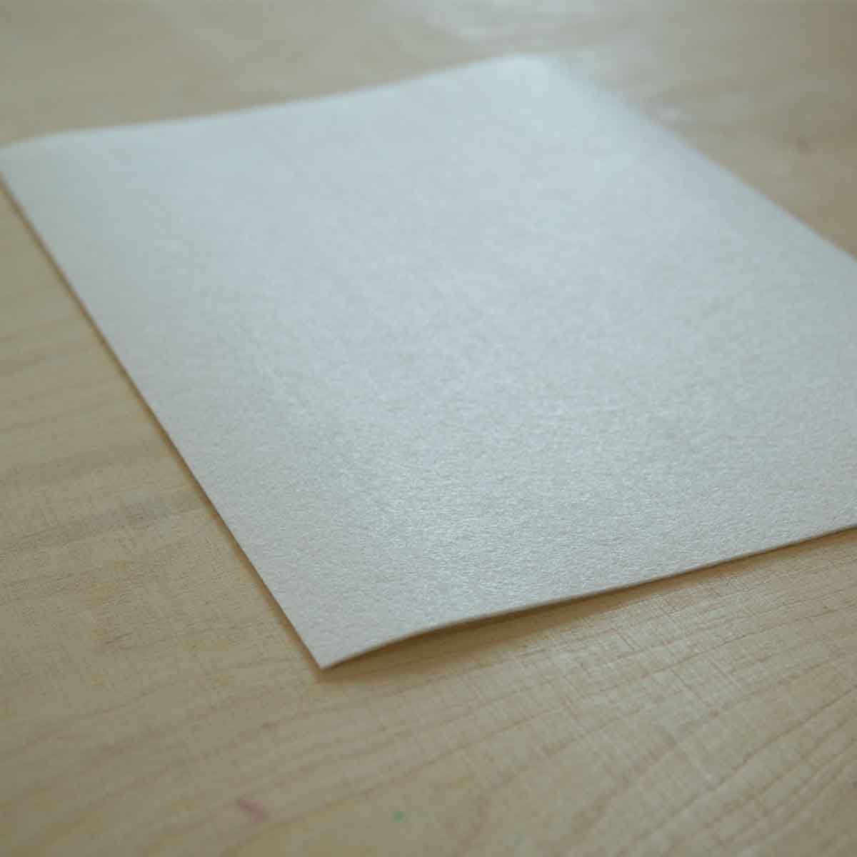 Solitone - koreanischer Hartfilz 1,2mm 20x30cm | 802 weiß