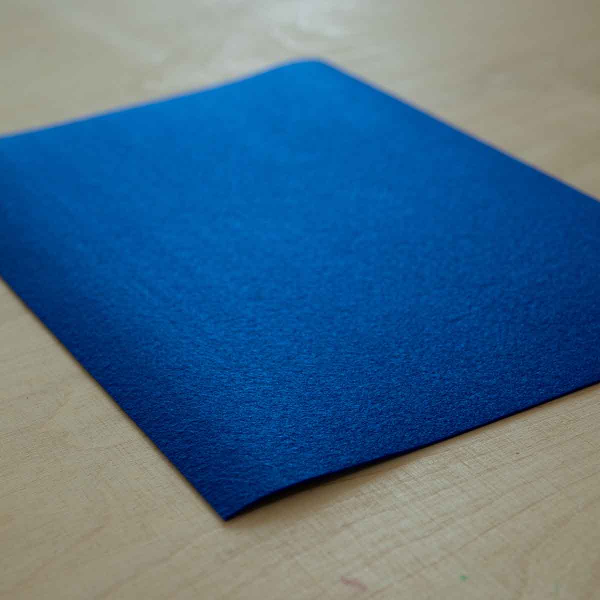Solitone - koreanischer Hartfilz 1,2mm 20x30cm | 855 dunkelblau